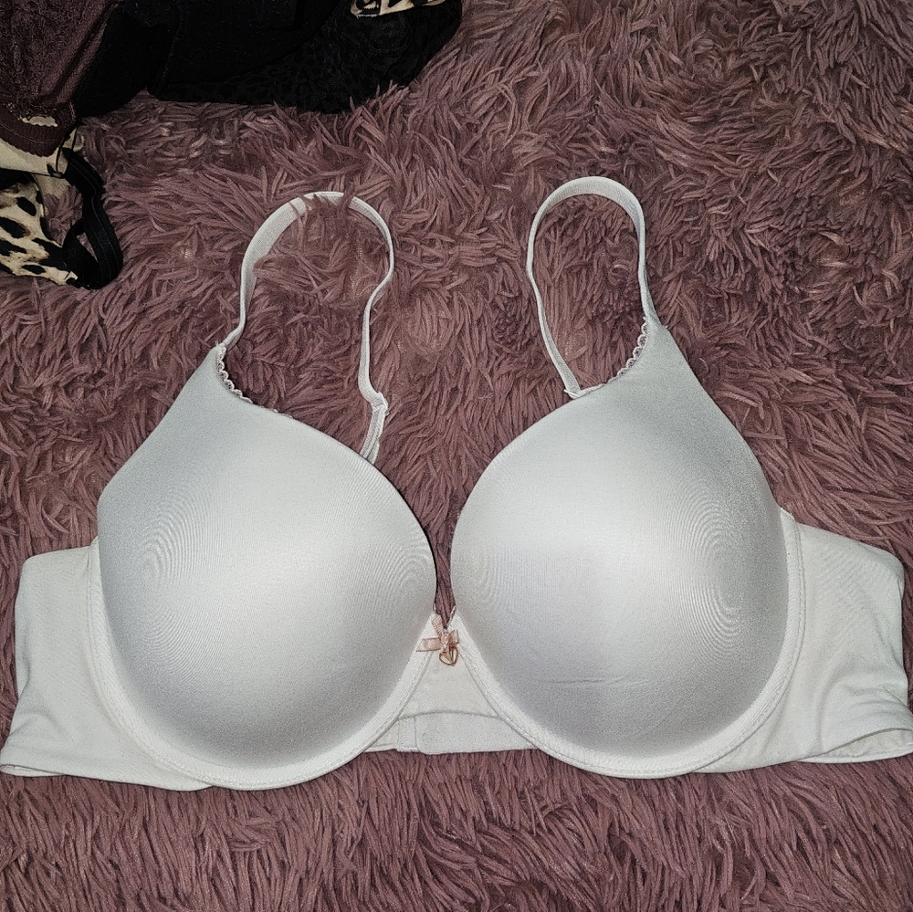 Victoria secret perfect shape bra